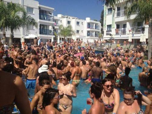 Tsokkos Holidays Hotel Apartments