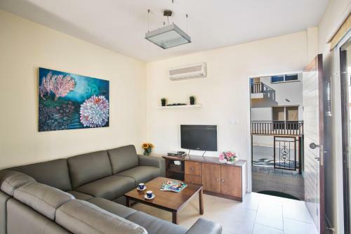 Sunset Villa 16