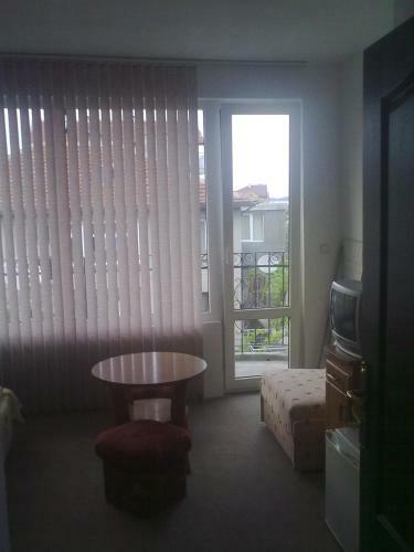 Hostal Guest House Stenli