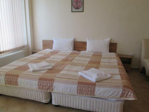 Hostal Guest House Yug