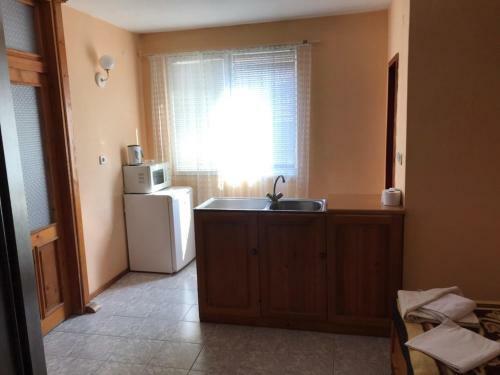 Hostal Guest House Petrovi