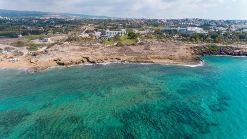 Helios Bay Hotel