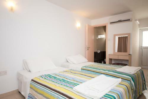 A Maos Hotel Apartments
