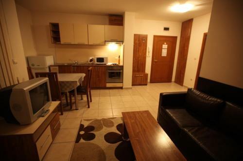 Royal Plaza Apartments