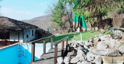 Dzhelepova Guest House- Pool Access