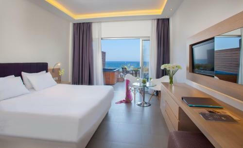 Hotel The Royal Apollonia