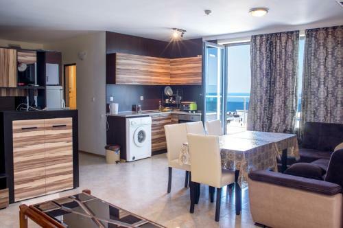 Ivtour Apartments In Yalta Complex