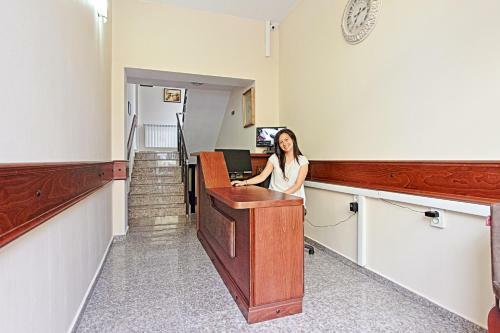 Hostal White House