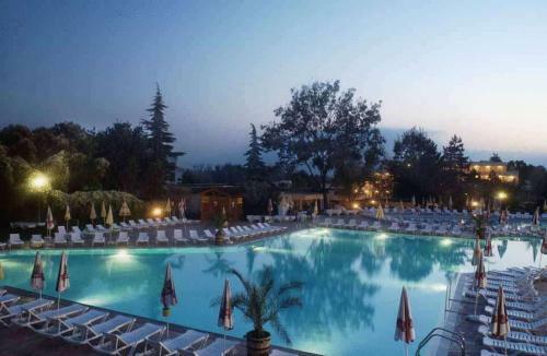 Hotel Com - All Inclusive