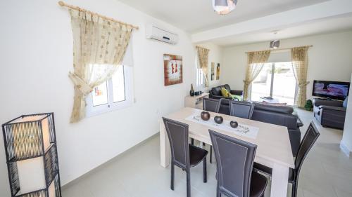 Oceanview Villa 028