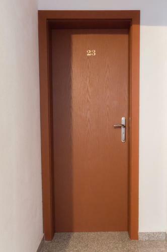 Hostal Ropotamo Guest House