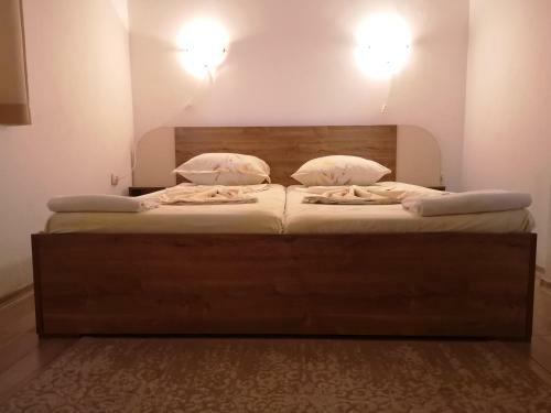 Hostal Ropotamo Guest House