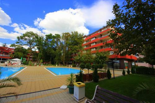 Menada Zornitsa Apartments