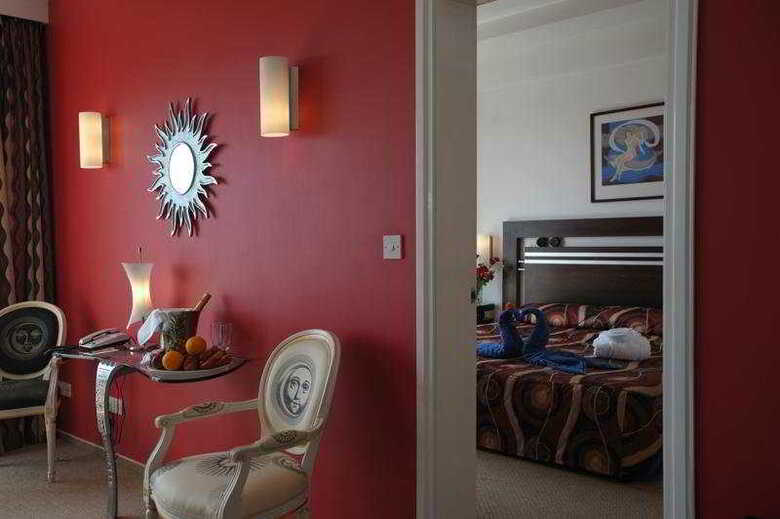 St George Hotel