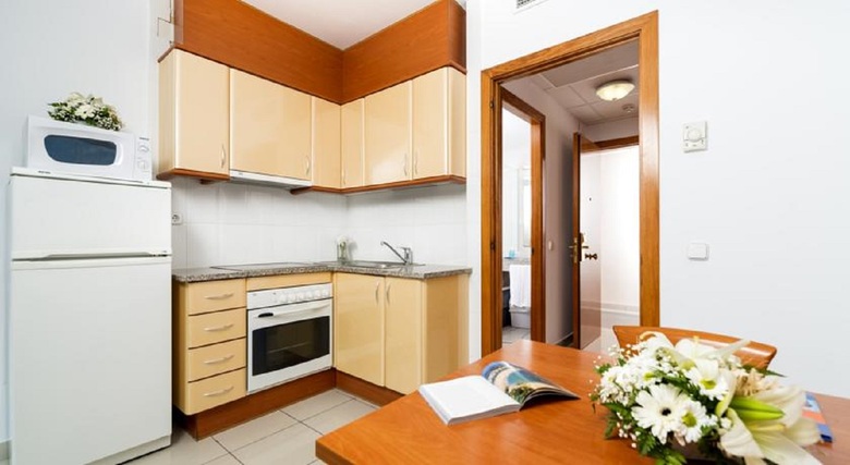 Aparthotel Costa Encantada