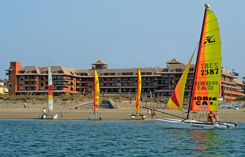 Puerto Antilla Grand Hotel