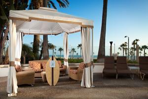 Hotel Hilton Waterfront Beach Resort
