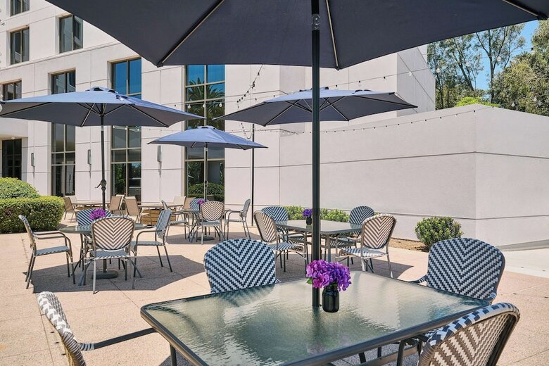 Doubletree Hotel Irvine Spectrum