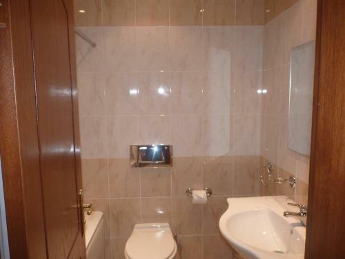 Pm Services Royal Plaza Apartments