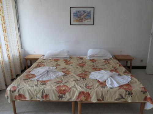 Hotel Tango