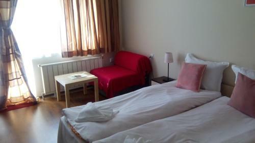 Hostal Guest House Edelweiss