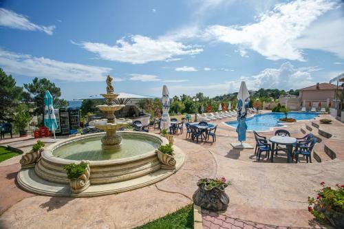 Hotel Fiesta
