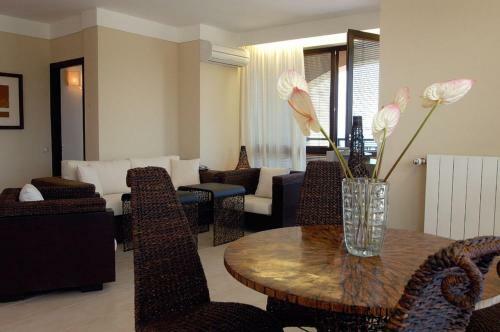Apartments Oasis Vip Club