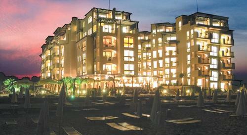 Apartments Oasis Vip Club