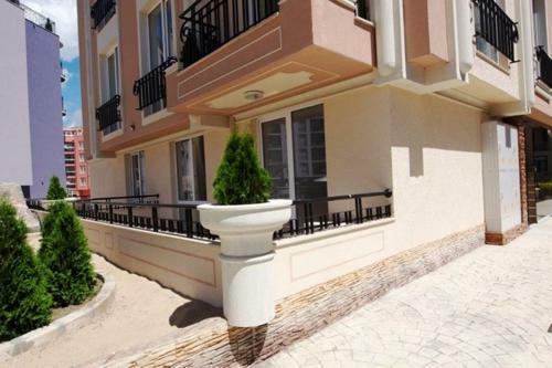 Menada Sea Isle Apartments