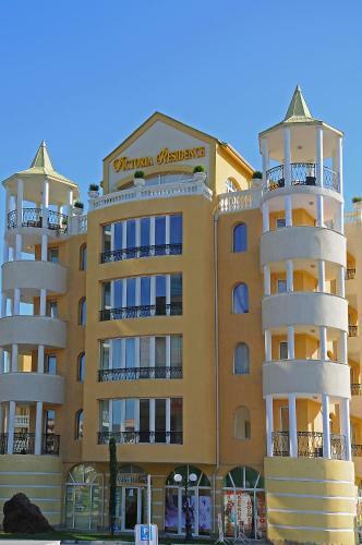 Apartments In Victoria Residence