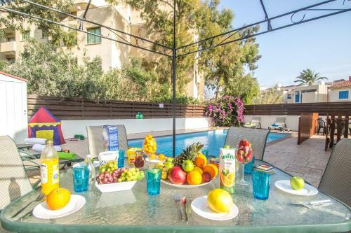 Villa Pernera Breeze