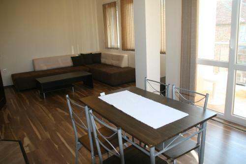 Ivatea Family Hotel