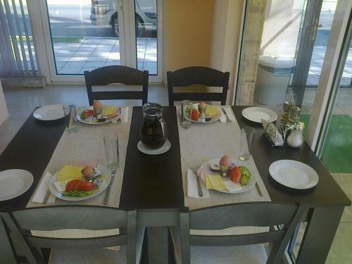 Ivatea Family Hotel