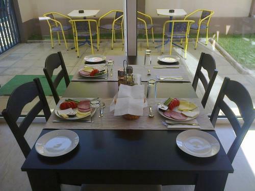 Ivatea Family Hotel