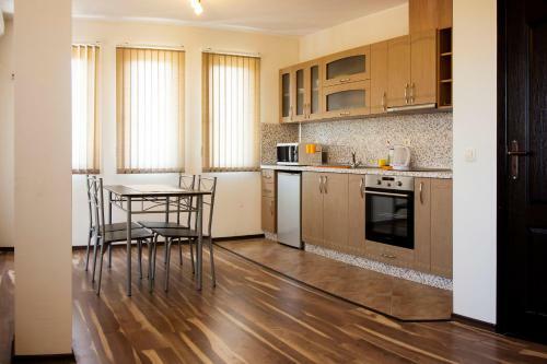Ivatea Family Hotel