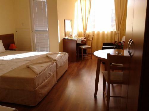 Hostal Stephanovy Guest House