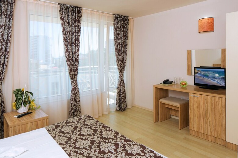 Karlovo Hotel