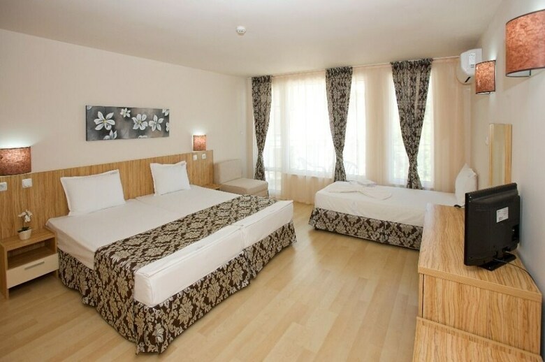 Karlovo Hotel