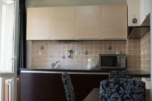 Hostal Atavel Guest House
