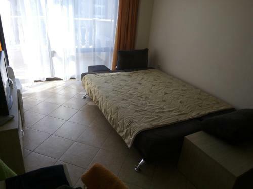 Royal Sun Apartment Complex