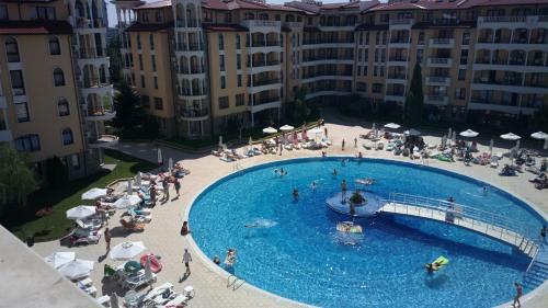 Royal Sun Apartment Complex