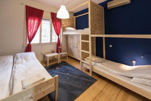 Hostal Best Rest Guest House