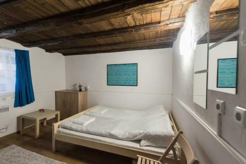 Hostal Best Rest Guest House