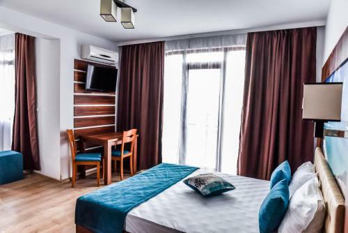 Hostal Stela Apartments