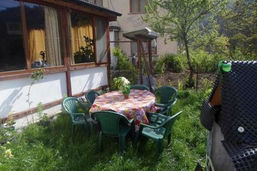 Hostal Edelvays House