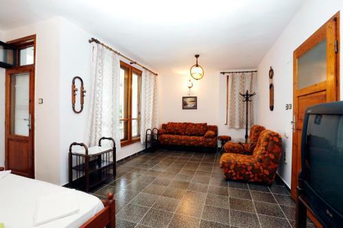 Valchevi Apartments
