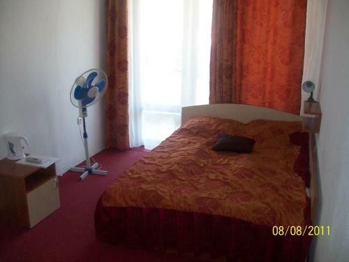 Hostal Guest House Dora