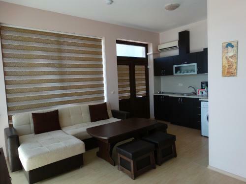 Aparthotel Chateau Del Marina Apart Complex