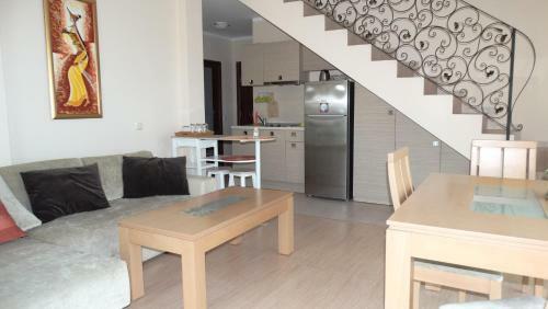 Aparthotel Chateau Del Marina Apart Complex
