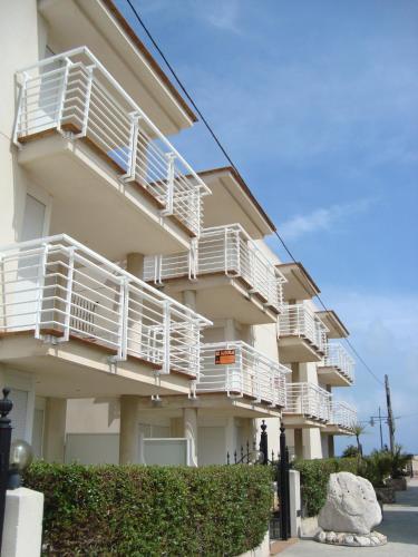 Apartamentos Cala Josep Orange Costa